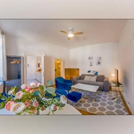 King's Little Hideout *