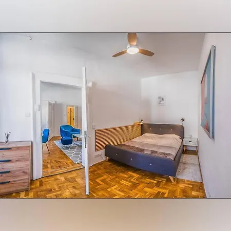 King's Little Hideout